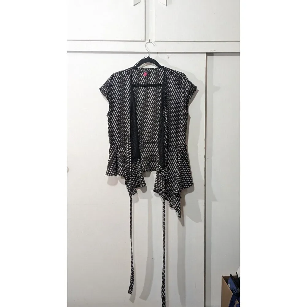 Vince Camuto wrap top with asymmetrical hem Med. - Picture 3 of 8